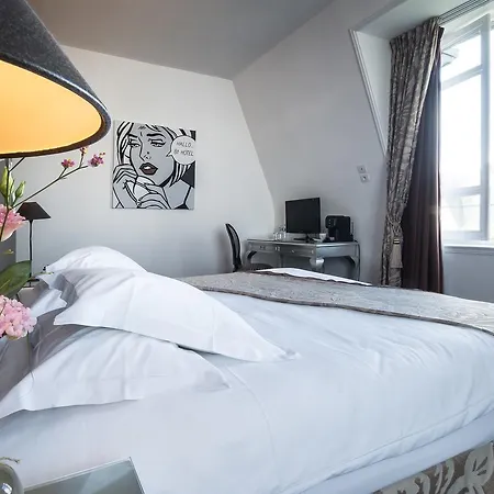 Hotel 81 3*