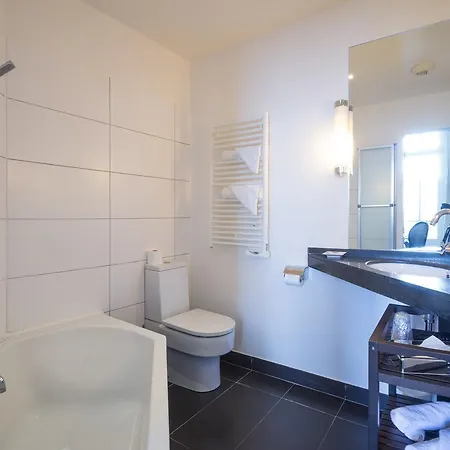 Hotel 81 Deauville
